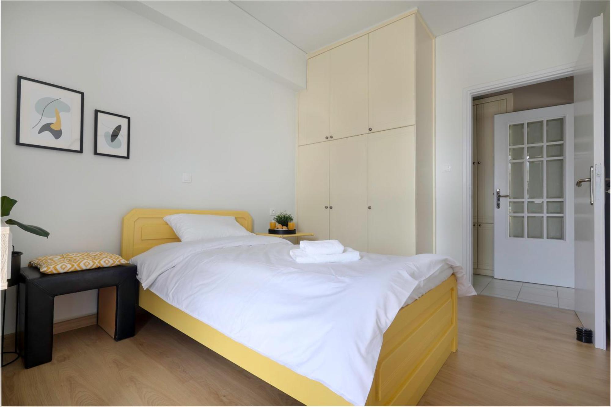 Renaissance City Apartment "By Checkin" Candia Esterno foto